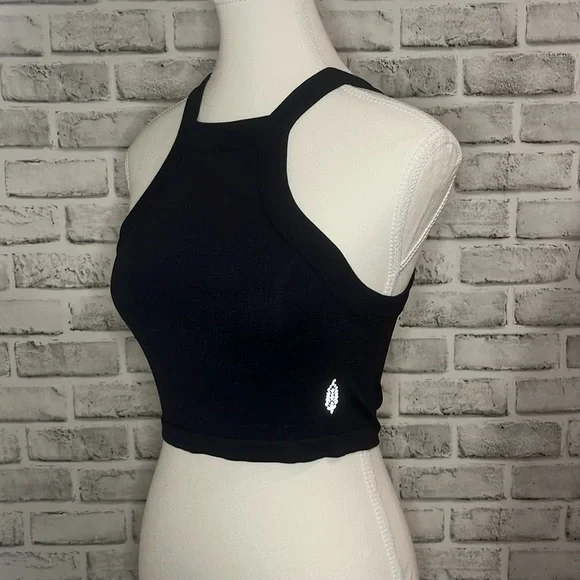 NWOT Free People Movement by Free People Crop workout tank - Picture 1 of 4